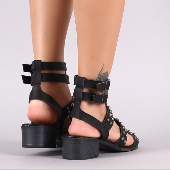 Qupid Studded Gladiator Low Stacked Heel - Picture 4 of 4